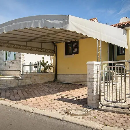 Daris Apartamento